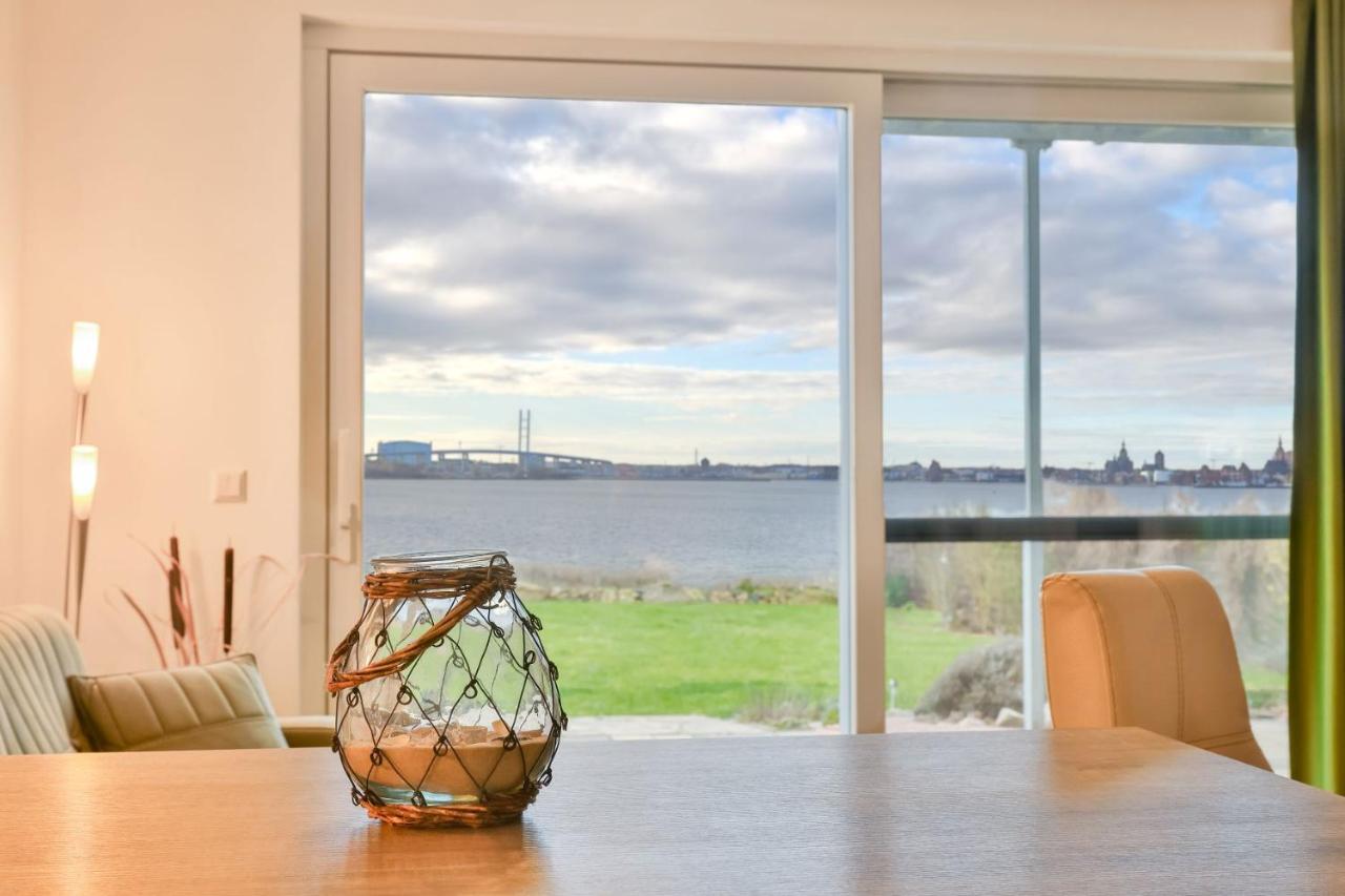 Panoramalodge Ruegen Altefähr Exteriör bild